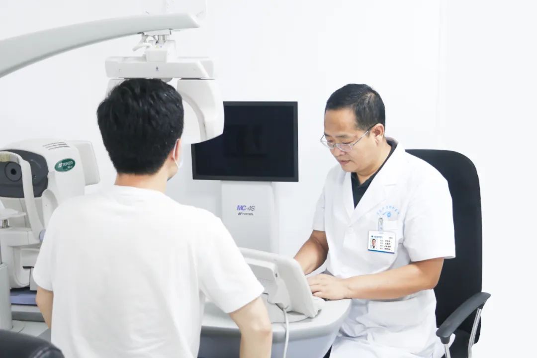 筑巢引鳳 人才強院丨青島華廈斜弱視與眼視光學科專家團再添新成員！